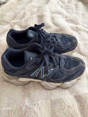 New Balance U9060NV Navy Athletic Sneakers - Men’s US 5